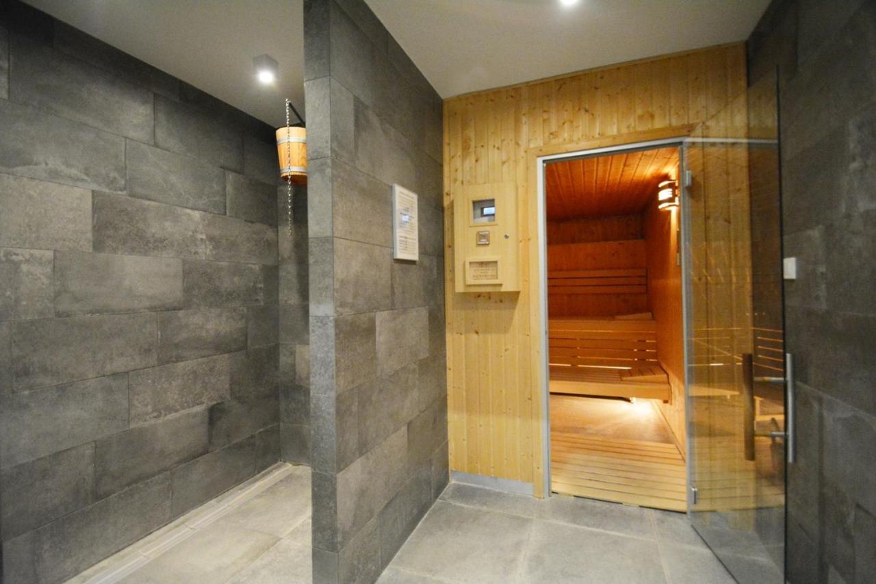 Apartament Z Widokiem, Osiedle Feniks Kołobrzeg Exteriör bild